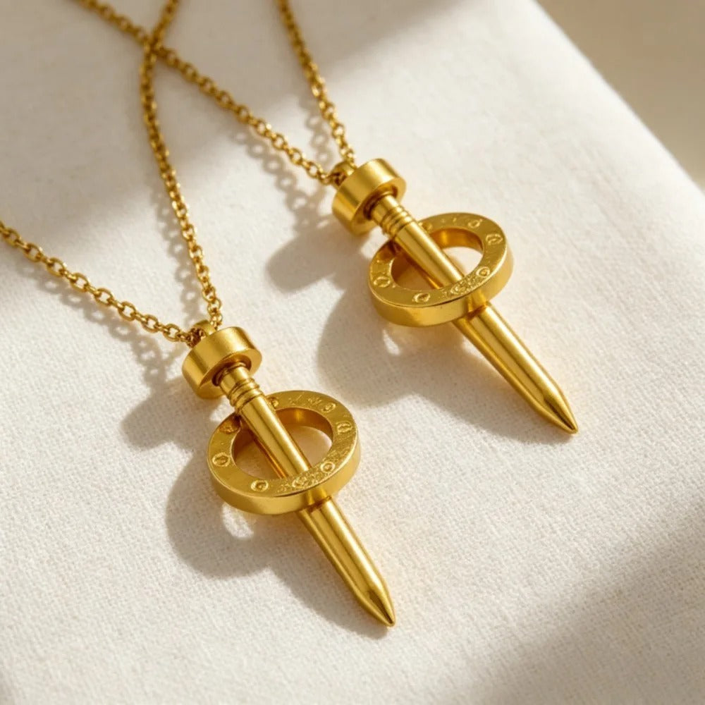 Gold Nail Circle Pendant Necklace
