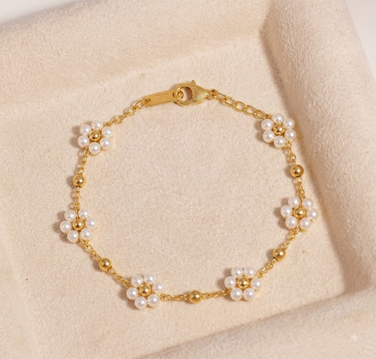 Pearl daisy bracelets