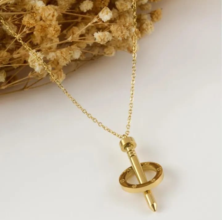 Gold Nail Circle Pendant Necklace